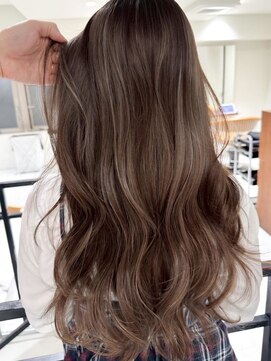 ゴカン バイ ジル ブラン 名古屋(Gokan by JIL BLAN) ハイライトバレイヤージュダブルカラーショートカット30代40代