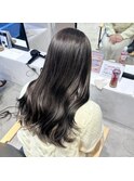 大人ガーリーダークアッシュ似合わせカットミディアムレイヤー