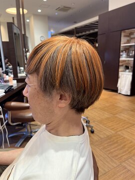 ユニックス イオンレイクタウン店(UNIX) 【目を惹く！】トレンドのオレンジアンブレラショートカット
