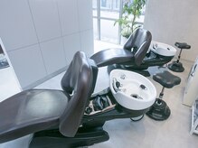 ナカオコアフュール(NAKAO COIFFURE TAKENOYAMA)の雰囲気(眠ってしまうほど気持ちいい!フルフラットのシャンプー台YUME♪)
