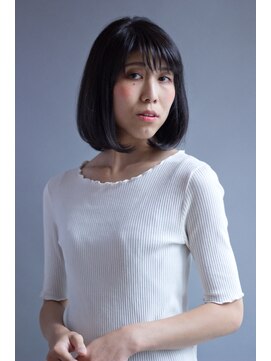 美容室 ロハン ワンレングスのボブ