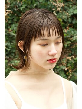 カラル(CARAL) 【CARAL】シースルー外ハネボブルフ☆アッシュベージュ