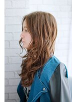 プティルカ(PutiLuca D.C.)&nbsp;大人ロングのミックスカールスタイル