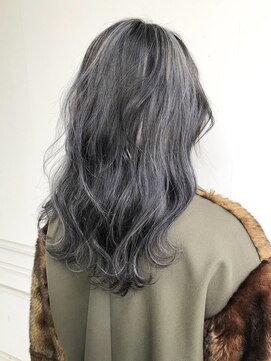 ハイブ 金沢(Hive) ブリーチハイトーンカラーゆるふわロング髪質改善ツヤ髪スタイル