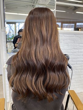 ムク 新宿(muc) ウォームベージュ