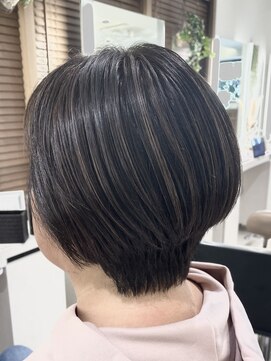 アッシュ 大宮店(Ash) オリジナル白髪ぼかしハイライト