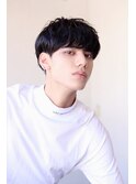 MEN'S HAIRアッシュブラックのウルフカルマパーマ