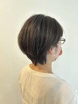 スタジオ アルファプラス 日暮里店(studio α+)&nbsp;ステップボーンカットカットボブショートハイライト白髪ぼかし