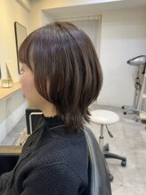 フルール(Fleur) レイヤーカット くびれヘア 韓国 ハッシュカット