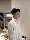 刈り上げ大人センターパート