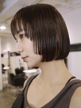 アビー(ABBEY) ぱつっとボブ