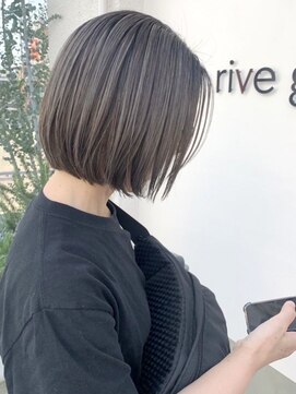 リヴゴーシュ(rive gauche) 【ブリーチ×ダブルカラー】ショート・レイヤーカット・ボブも◎