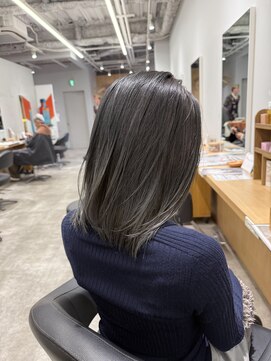 アヴァンス 京橋店(AVANCE) 着物ヘア/ダークアッシュ/ミディアムレイヤーカット/京橋