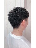 ヘアーメイク ラウラ(Hair+Make RauRa) メンズカット/短めショート×強めパーマ