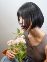 ウィーク 梅田(UiiC)&nbsp;艶モード　前下がりボブ