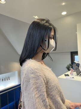 トレス(TRESS) 大人外ハネレイヤー　ボブレイヤー　艶カラー　20代30代