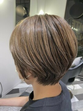 アフロディーテ ギンザ 秋葉原店(APHRODITE GINZA) セクションカラー/グラデーションカラー/ペールベージュ/秋葉原