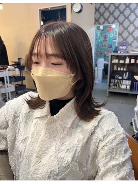 ヴィッカ ヘアーアンドメイク(vikka. hair and make) 顔まわり×サイドバンク