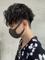 フィフスワン(fifth one) 波巻きパーマセンターパートツイストパーマメンズマッシュパーマ