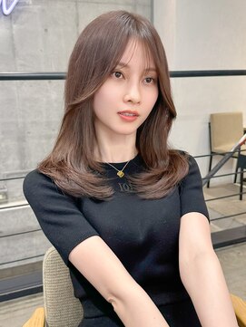 ウェイズ トウキョウ(Ways TOKYO) 簡単スタイリングでできる内巻きレイヤーカット