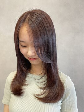 アチーブリス(achieve Liss) 大人センターパートレイヤーロングストレートヘア20代30代40代