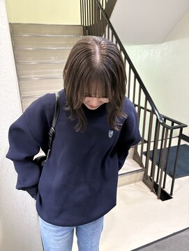シック(chic.) ブリーチなしアッシュブラウン♪透明感ブラウン♪ミディアムボブ