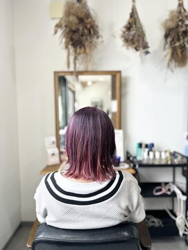 ヘアーデザイン ピニック(hair design P2C) ブリーチで魅せる2色カラー