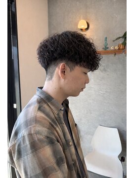 テーラー(Tailor) 波巻きマッシュパーマ