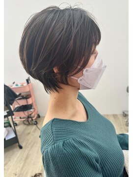 エン 武蔵小杉(en.) 丸顔さんに似合うショート