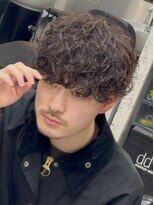 フィフス 大分(fifth)&nbsp;大分くせ毛風シャドウパーマメンズカットつよめラウンドマッシュ