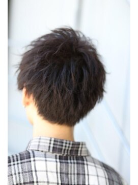 リップス 難波(LIPPS) グランジムーブマッシュ刈り上げネープレスマート束感