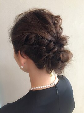 ロンド 銀座(Lond) 【Lond 中野 千帆】特別な日のアレンジスタイル♪