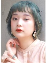 ゼンコー キチジョウジ シェール(ZENKO KICHIJOJI chere) \くすみオリーブ/オリーブグレージュ× カールボブ