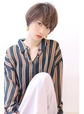 マッシュショート　アッシュブラウン