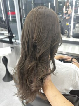 アルドーレフィエロ シンサイバシ(Ardore fiero shinsaibashi) くすみベージュ/マロンブラウン/透明感カラー【小山田繭】