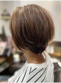 ショートボブ