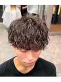 スペインカールスパイキーショートブルーブラックフェザーパーマ
