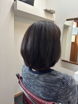 緋美美容室 ミディアムボブ×グレージュ