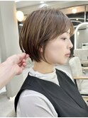 ナチュラルボブ前下がりミニボブ前髪あり20代30代40代