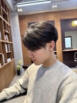 アトラクト バイ ラック 津田沼(Attract by LUCK)&nbsp;刈り上げセンターパート/津田沼/メンズパーマ/メンズ/ブリーチ