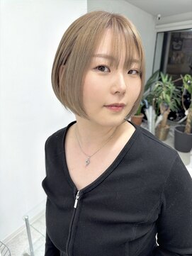 シック(CHIC) ミニボブ/ショートボブ/顔まわりレイヤー/レイヤーボブ