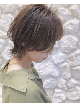 モアナ バイ ヘッドライト 松山(Moana by HEADLIGHT) Moana【松山】#ショートボブ#ウルフ#ウルフカット#ベージュ