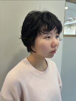エムタニグチイプセ(M.TANIGUCHI ipse)&nbsp;大人可愛いニュアンスショート｜毛束感で魅せる立体ショート