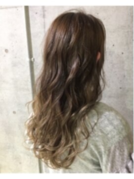 アライブ キチジョウジ(ALIVE Kichijoji) 【ALIVE吉祥寺】外国人風べージュグラデーションカラー