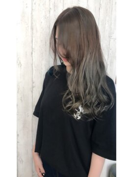 コピーヌ 高田馬場店(Copine) デザインカラーで憧れ透明感ヘアに☆アッシュ×グラデーション☆