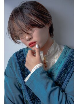 ヘアメイク エイト キリシマ(hair make No.8 kirishima) 《hair make No.8・中村》センターパートショート