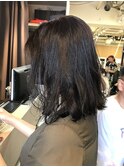 艶髪　艶カラー　ミディアムレイヤー　YACHI