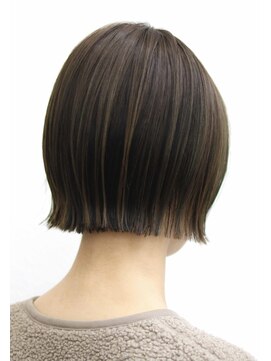 ブーケ(bouquet) ミニボブ×外ハネ×ハイライト