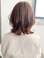 ボブルフ大人かわいいピンクベージュ薄めバングくびれモテ髪