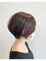 りんごの木 篠ノ井駅前店&nbsp;丸みショート/小顔補正立体カット/うるツヤ